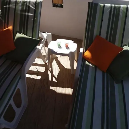 Apartman Lara *