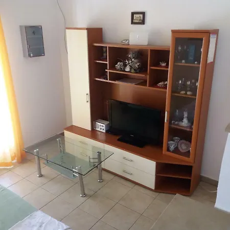 Apartman Lara Appartamento *